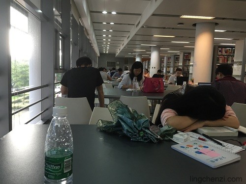 周末读书好去处,深圳大学城图书馆 - 灵尘居